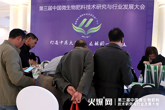 �������� ��΢������ϴ������ʢ���_Ļ������ʢ�r�����e�^��