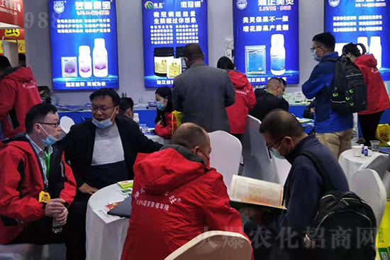 植物病毒病的“克星”！速殺蚜蟲白粉虱，，持效期長達40天！